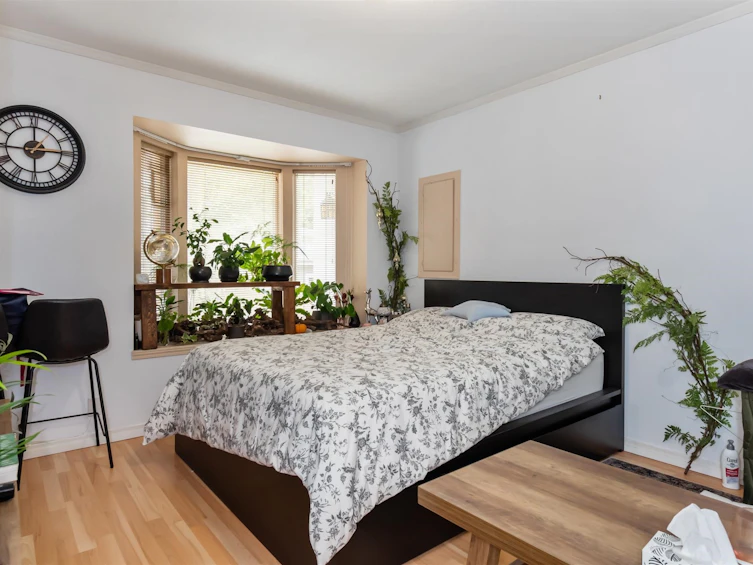 5564 Elizabeth Street, Vancouver, BC, V5Y 3J9 - 9