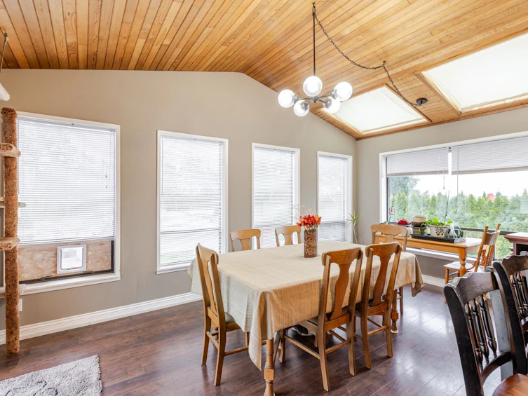 7262 209a Street, Langley, BC, V2Y 2E4 - 8