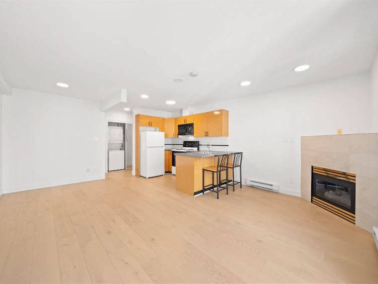 1610-939 Homer Street, Vancouver, BC, V6B 2W6 - 2