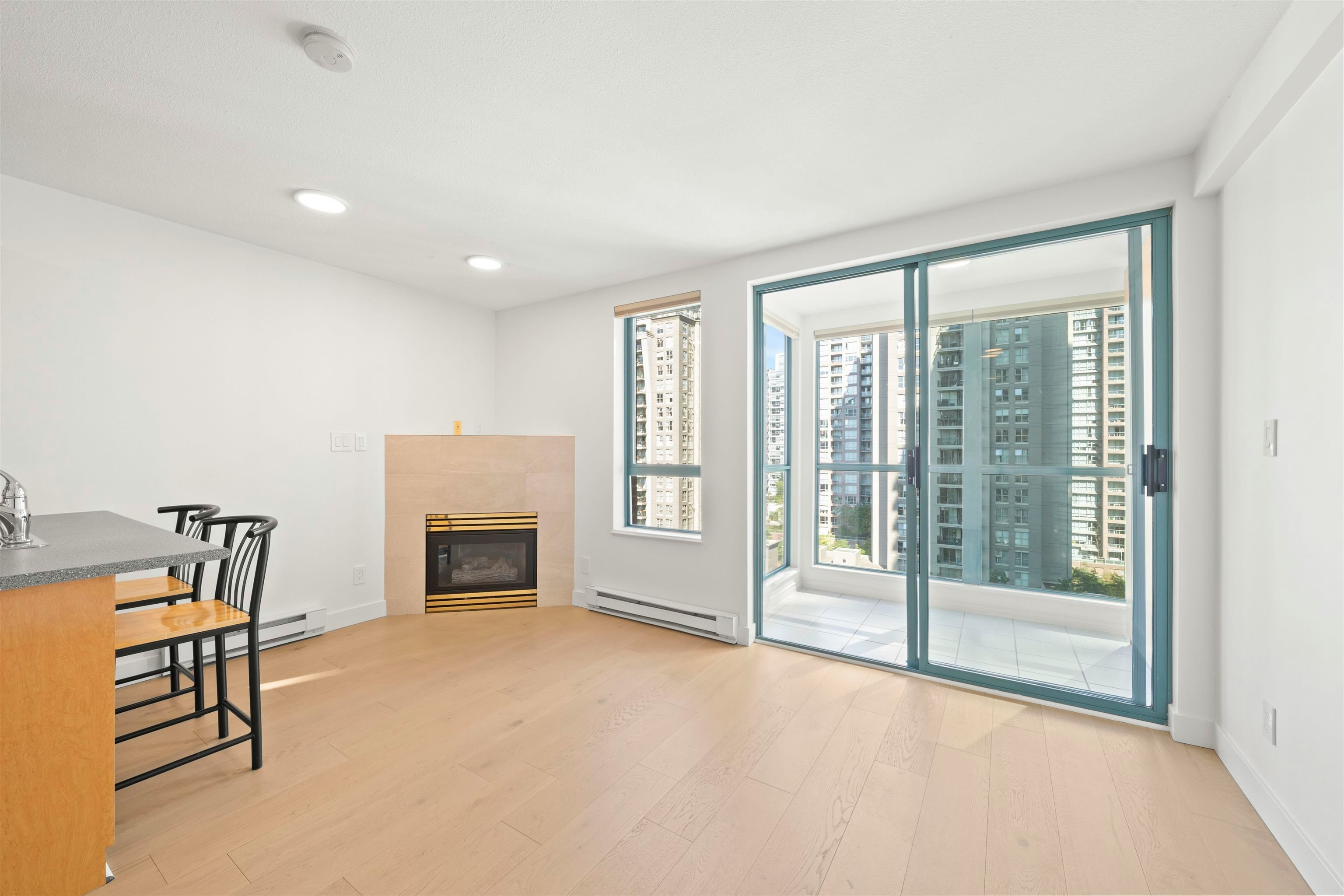 1610-939 Homer Street, Vancouver, BC, V6B 2W6 - 9