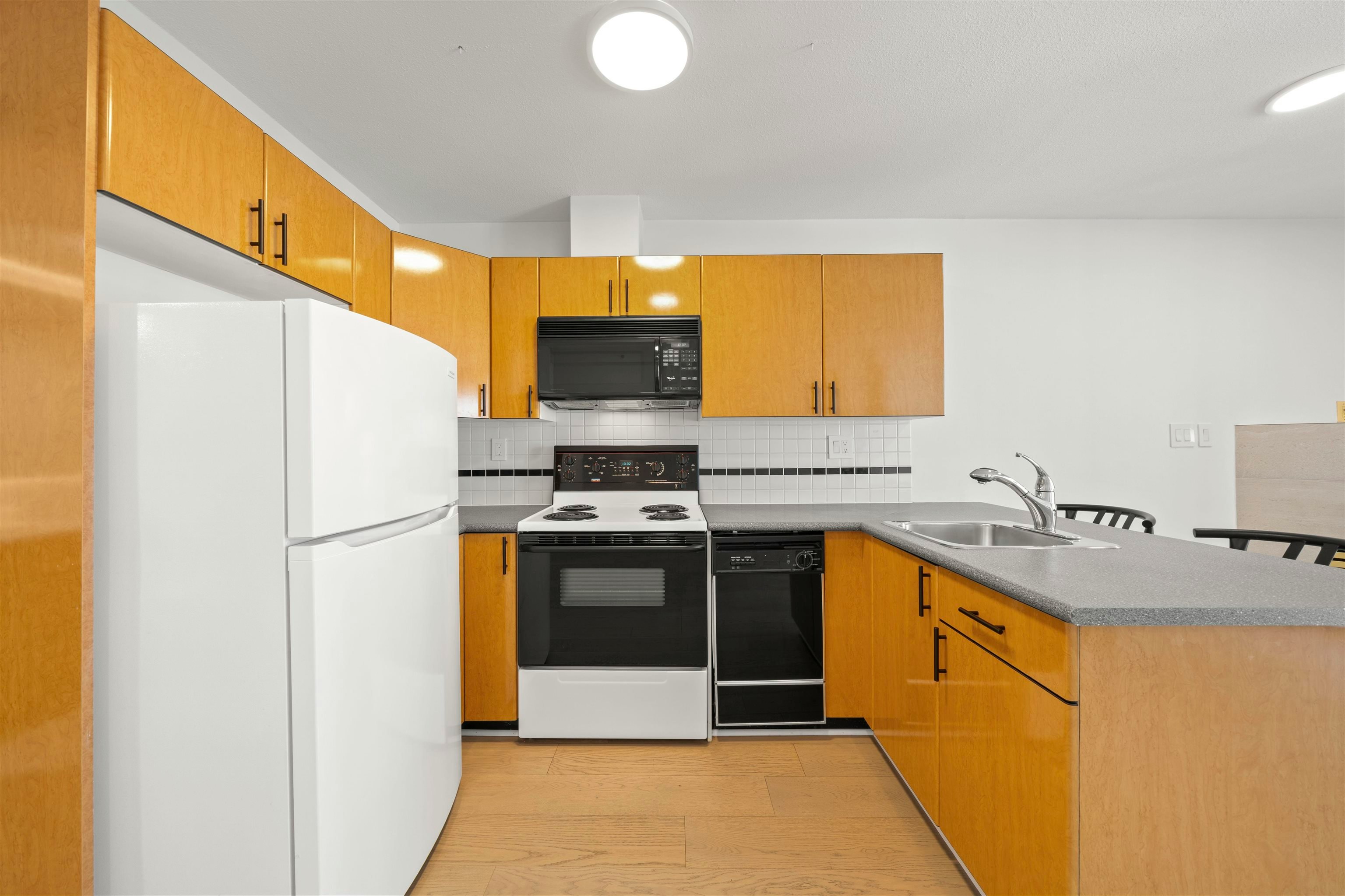 1610-939 Homer Street, Vancouver, BC, V6B 2W6 - 11