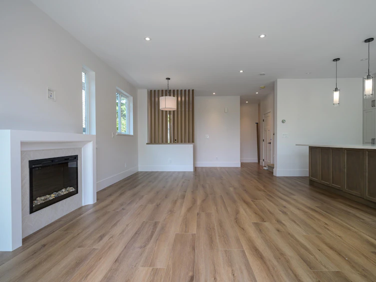 4884 42a Avenue, Delta, BC, V4K 2S5 - 5