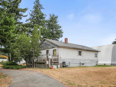 1414 Tracey Street - 2