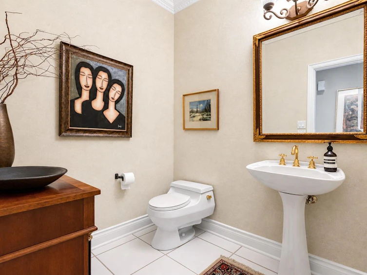 8418 Gillnet Place, Vancouver, BC, V6P 6P6 - 22
