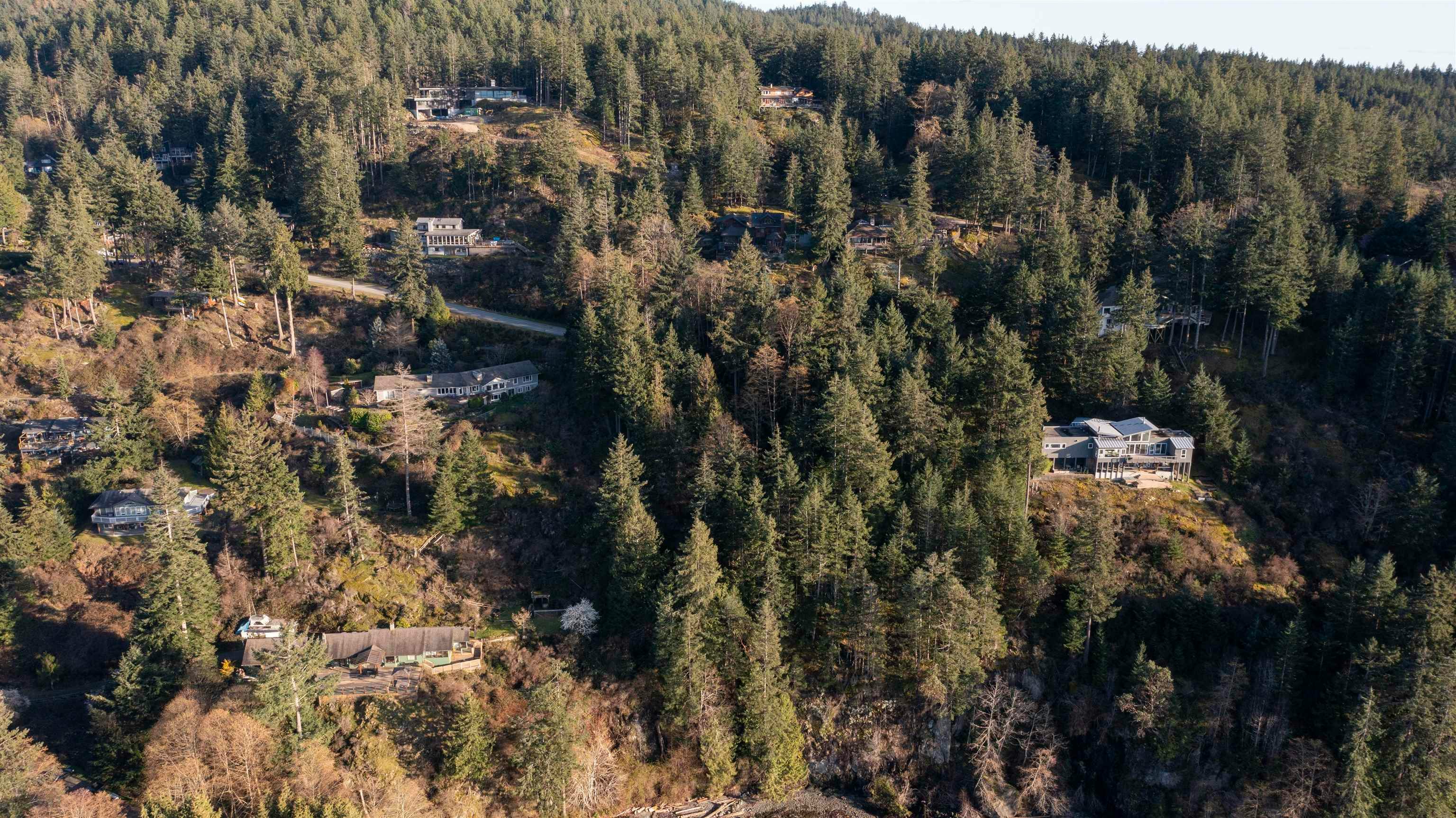 1664 Whitesails Drive, Bowen Island, BC, V0N 1G2