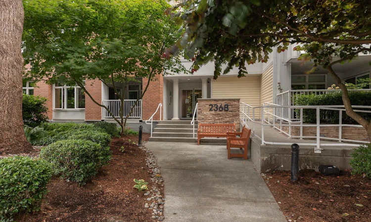 405-2368 Marpole Avenue