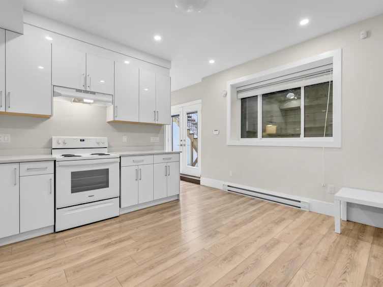 16643 18b Avenue, Surrey, BC, V3Z 1A2 - 32