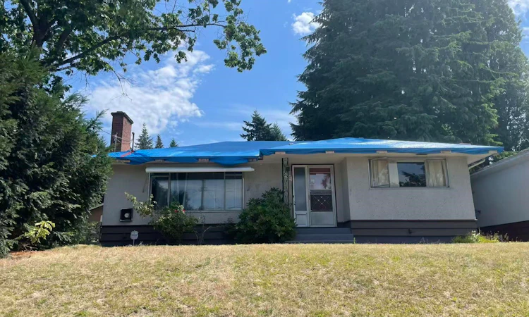 697 Fairview Street