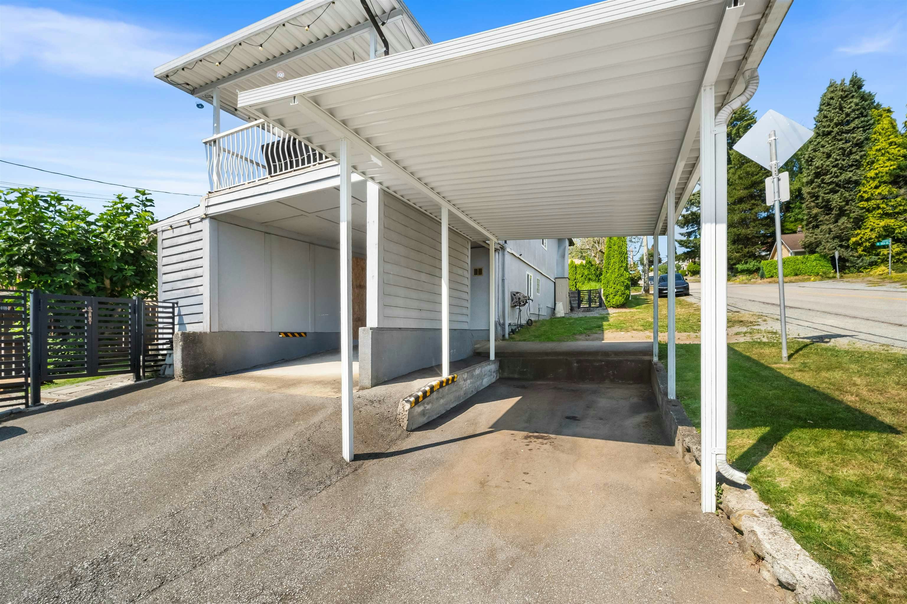 6 Sea Avenue, Burnaby, BC, V5B 3W6 - 32