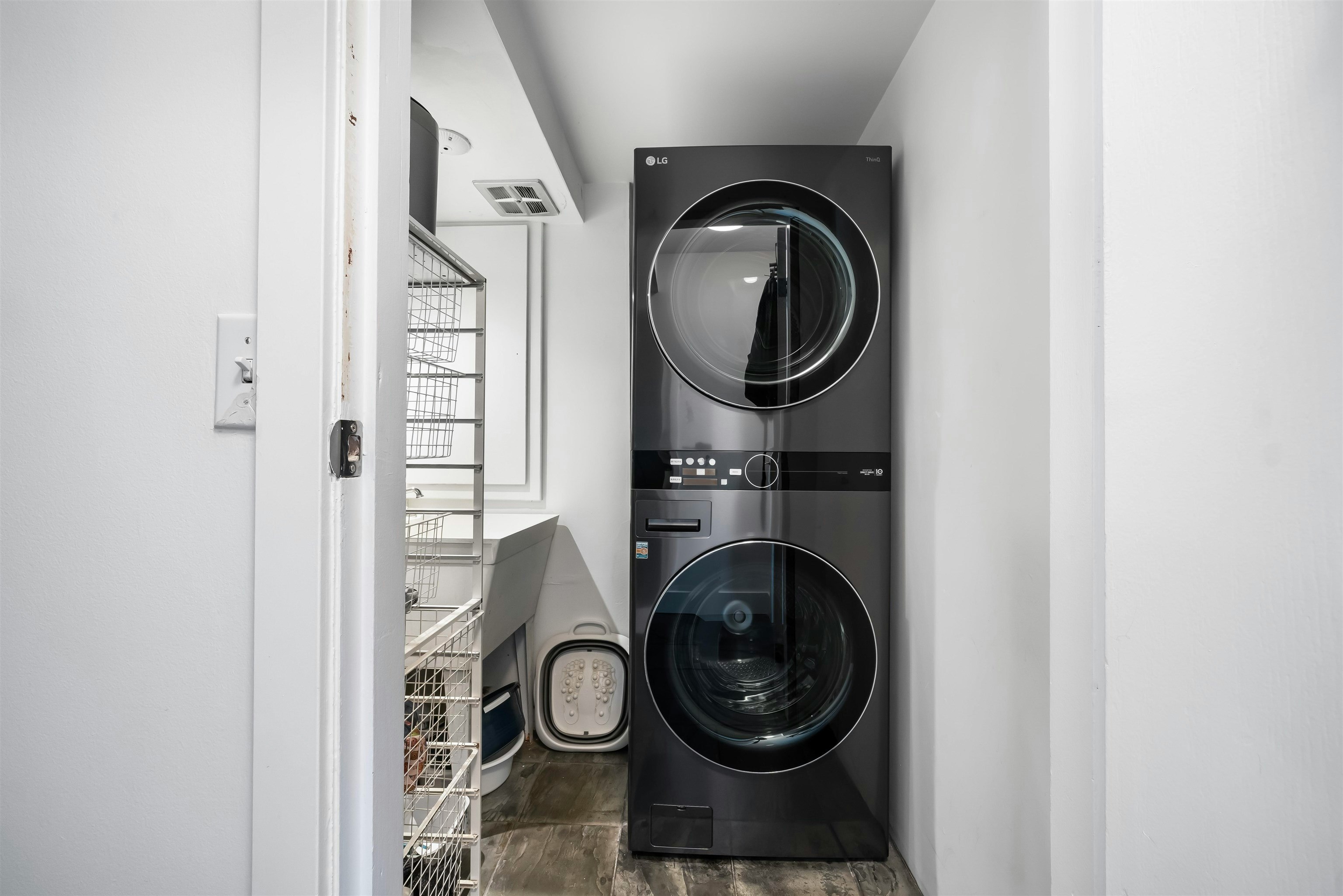 6 Sea Avenue, Burnaby, BC, V5B 3W6 - 20