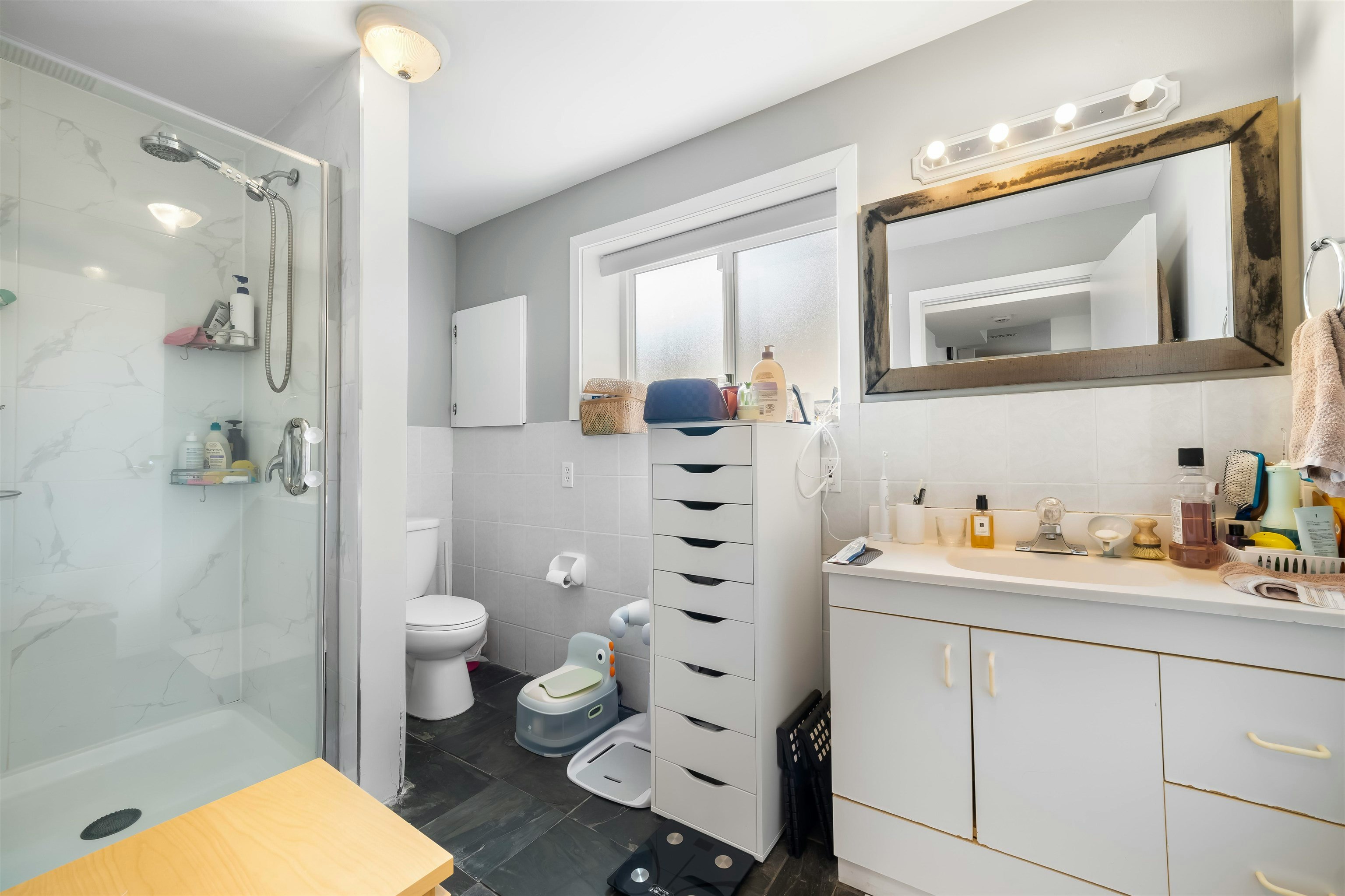 6 Sea Avenue, Burnaby, BC, V5B 3W6 - 29