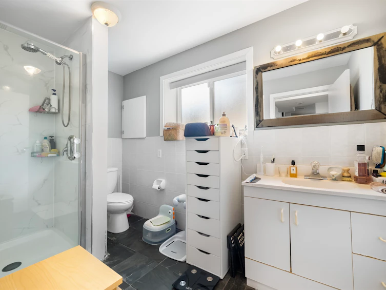 6 Sea Avenue, Burnaby, BC, V5B 3W6 - 29