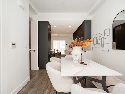 533 W 29th Avenue - 3