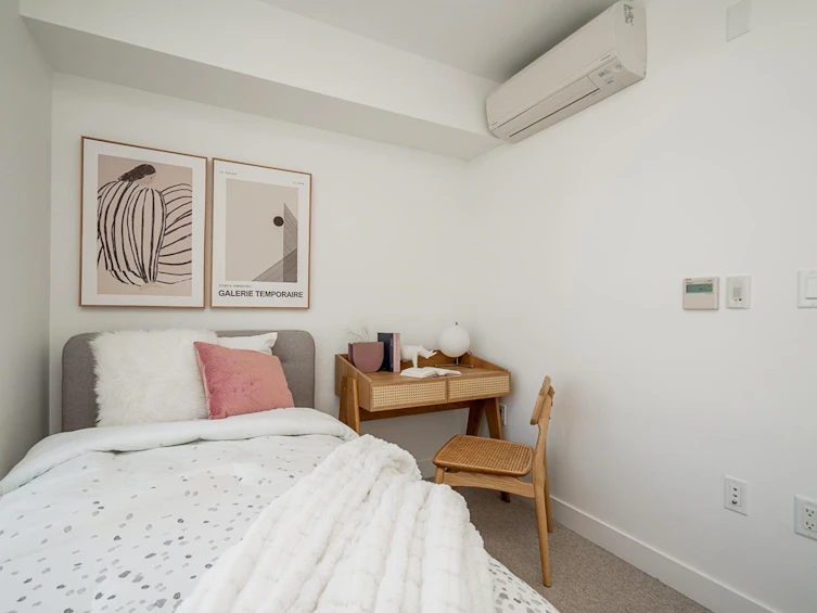 533 W 29th Avenue, Vancouver, BC, V5Z 2H8 - 16