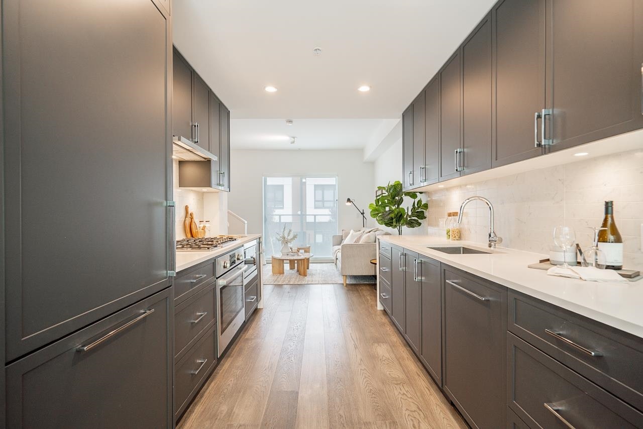 533 W 29th Avenue, Vancouver, BC, V5Z 2H8 - 7