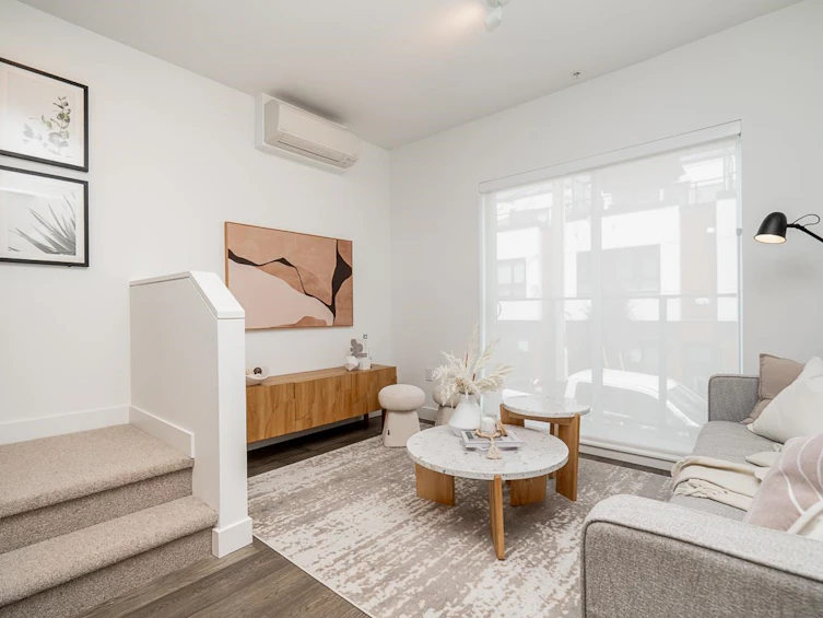 533 W 29th Avenue, Vancouver, BC, V5Z 2H8 - 9