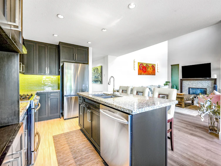 105-3450 David Avenue, Coquitlam, BC, V3E 0J9 - 10
