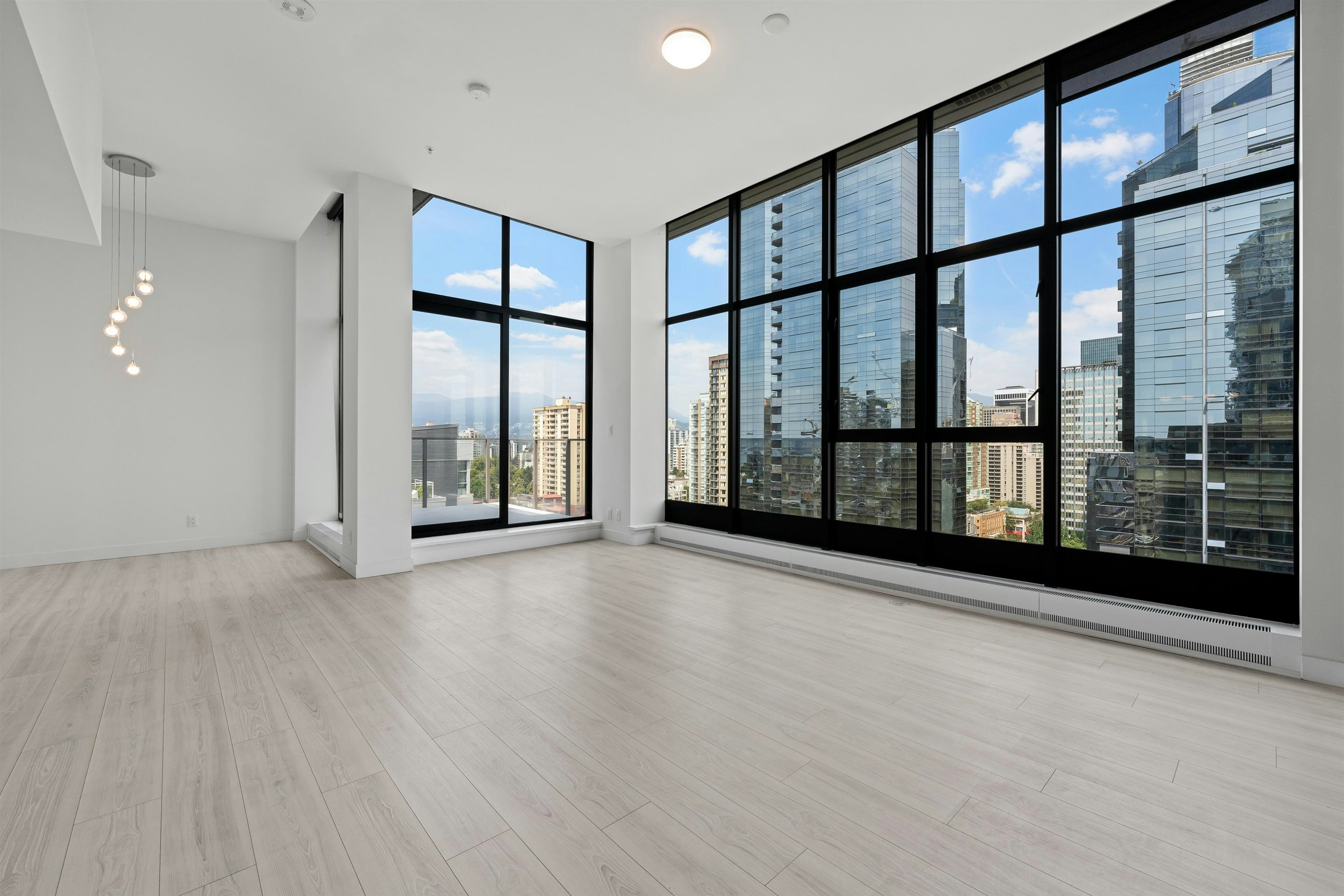 2105-1133 Hornby Street, Vancouver, BC, V6Z 1W1