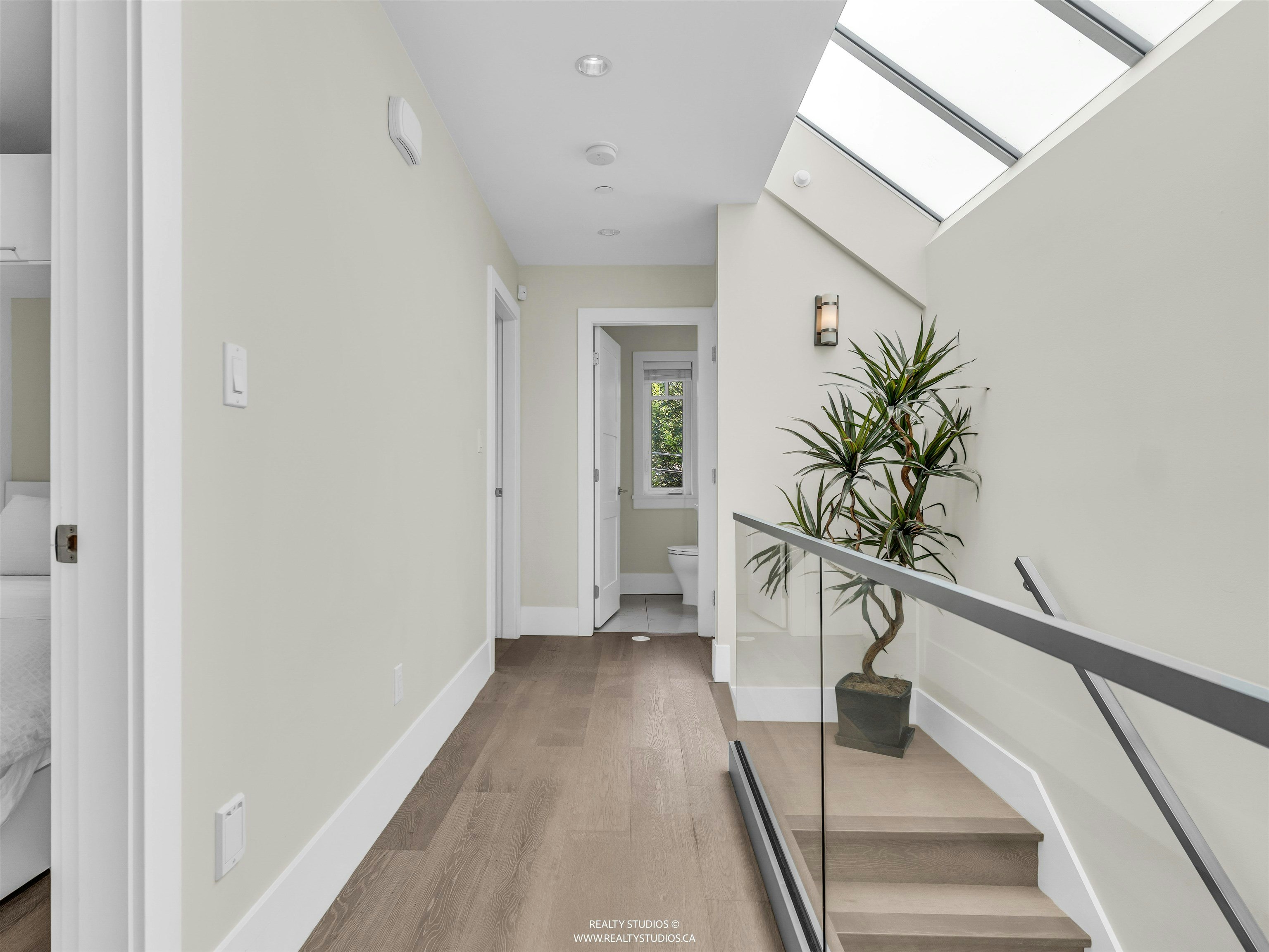 119 E 27th Avenue, Vancouver, BC, V5V 2K5 - 18