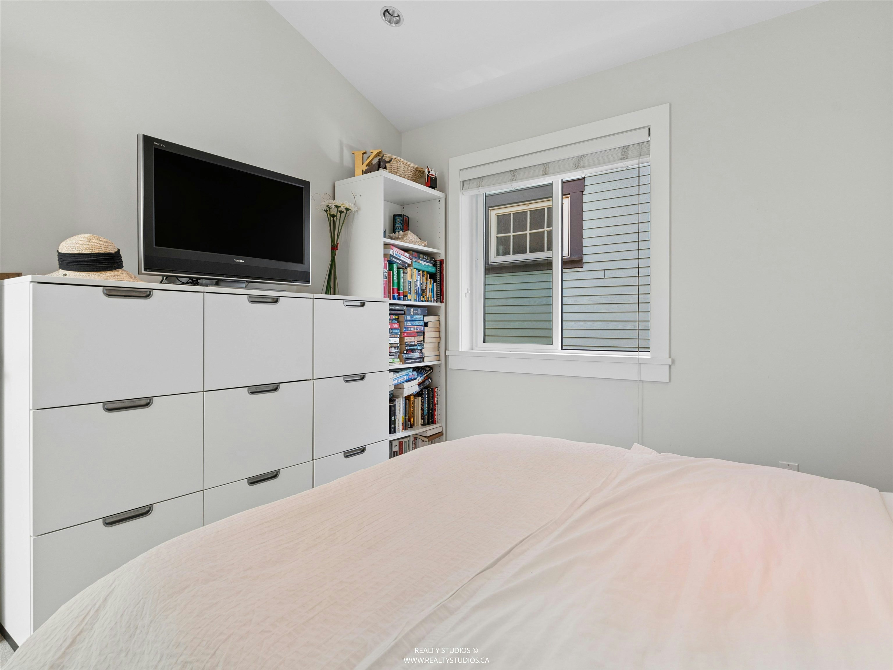119 E 27th Avenue, Vancouver, BC, V5V 2K5 - 20