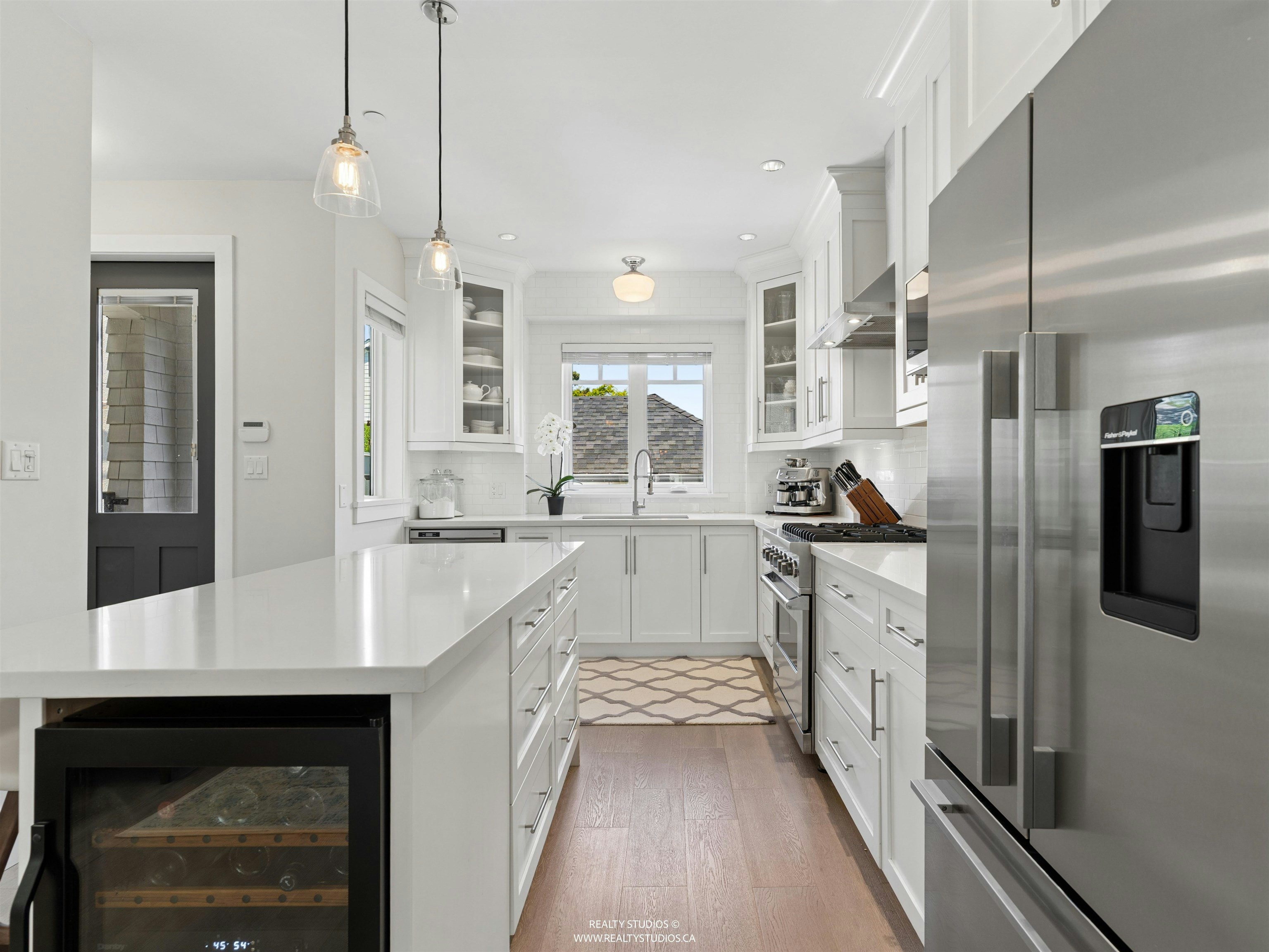 119 E 27th Avenue, Vancouver, BC, V5V 2K5 - 8