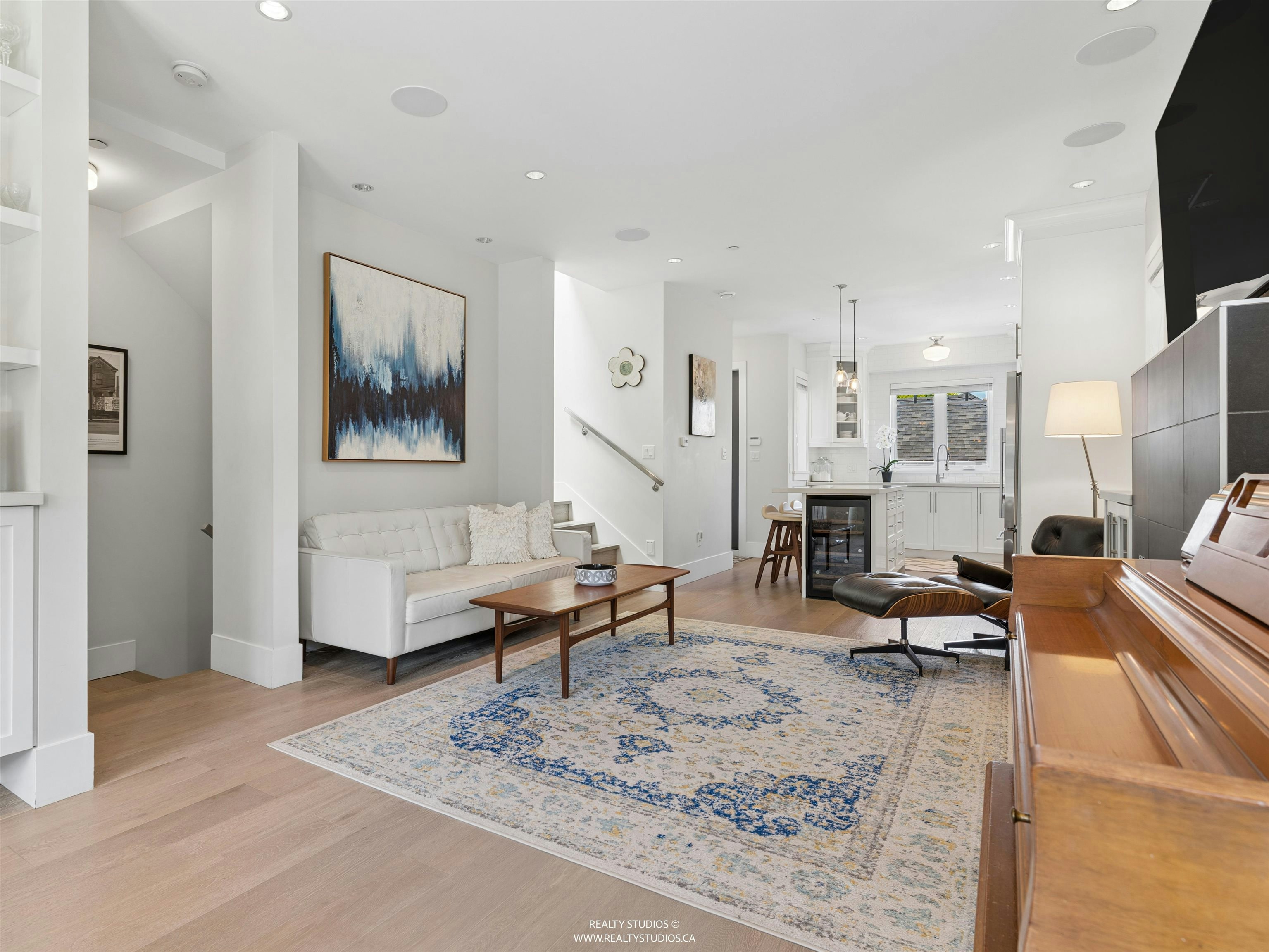 119 E 27th Avenue, Vancouver, BC, V5V 2K5 - 6