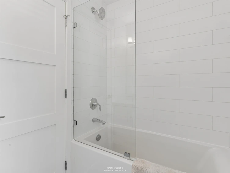 119 E 27th Avenue, Vancouver, BC, V5V 2K5 - 22
