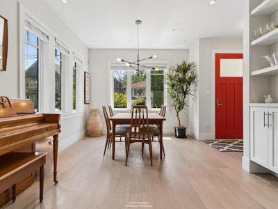 119 E 27th Avenue - 2