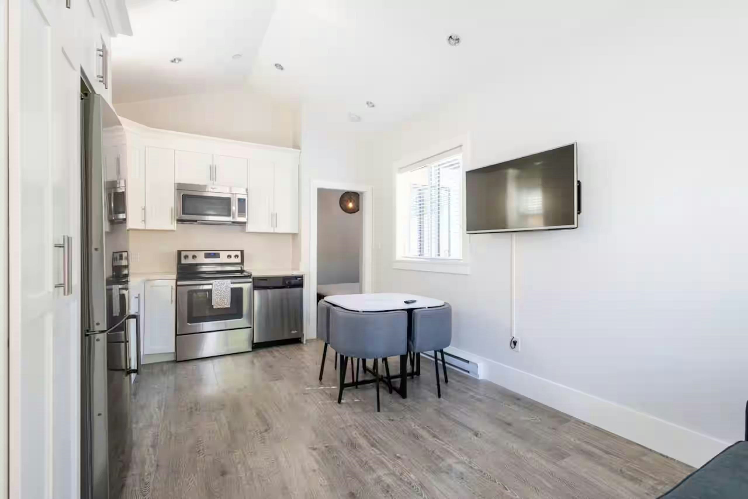 119 E 27th Avenue, Vancouver, BC, V5V 2K5 - 35