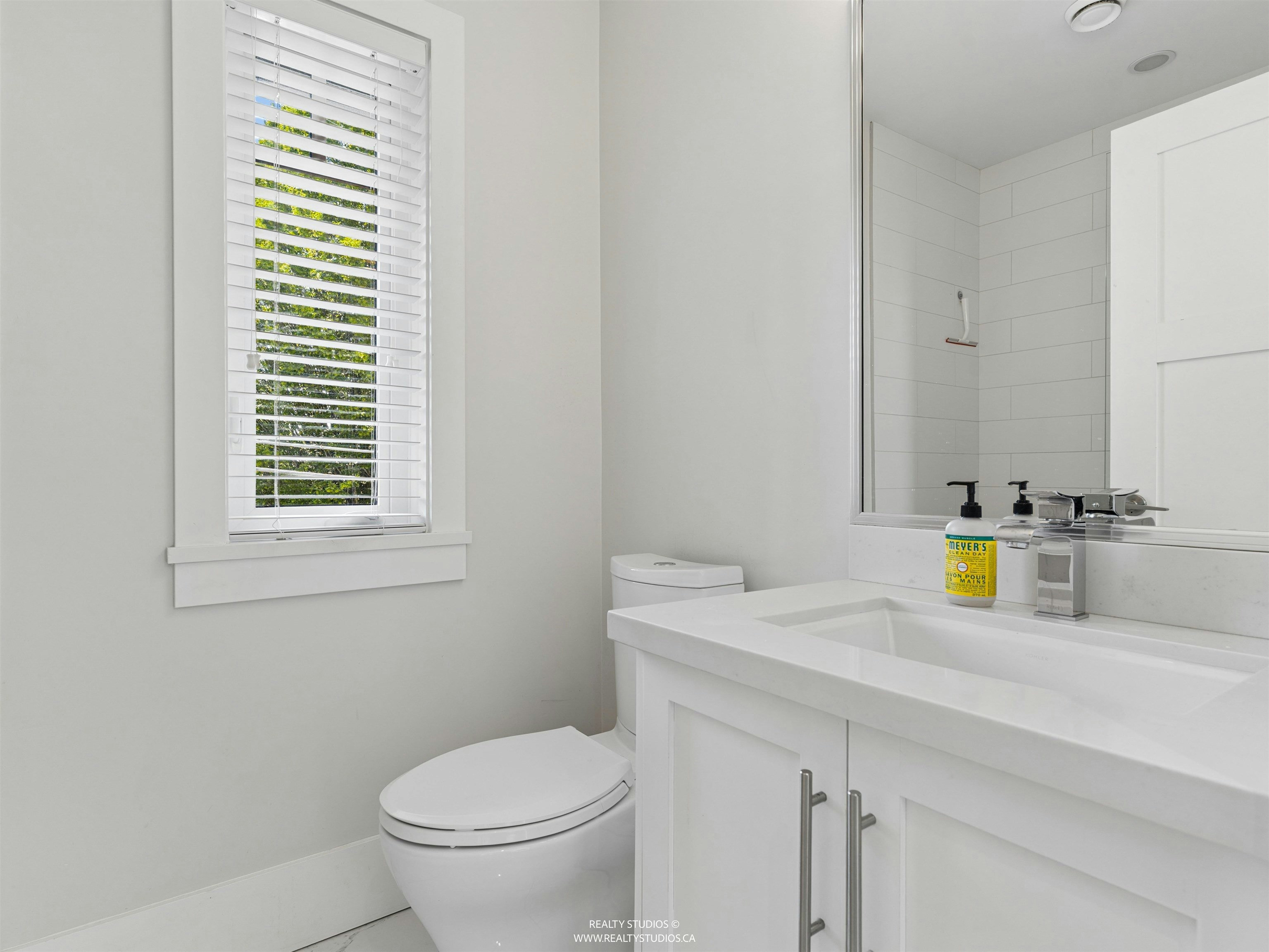 119 E 27th Avenue, Vancouver, BC, V5V 2K5 - 21