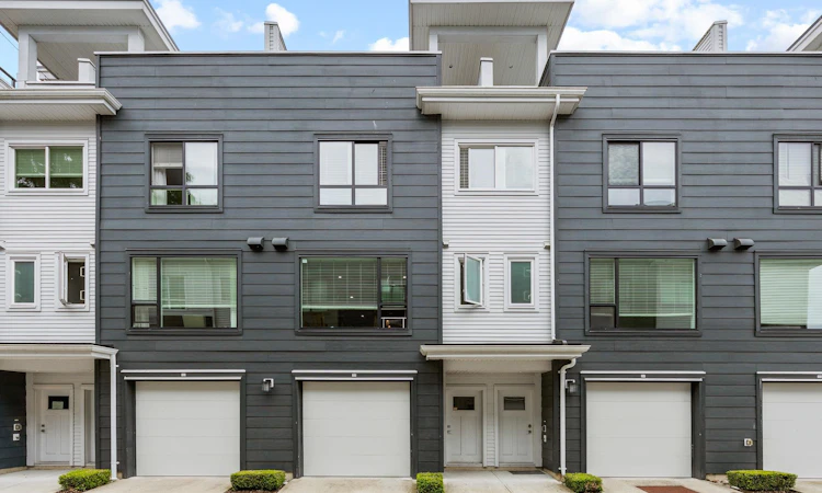 33-16337 23a Avenue