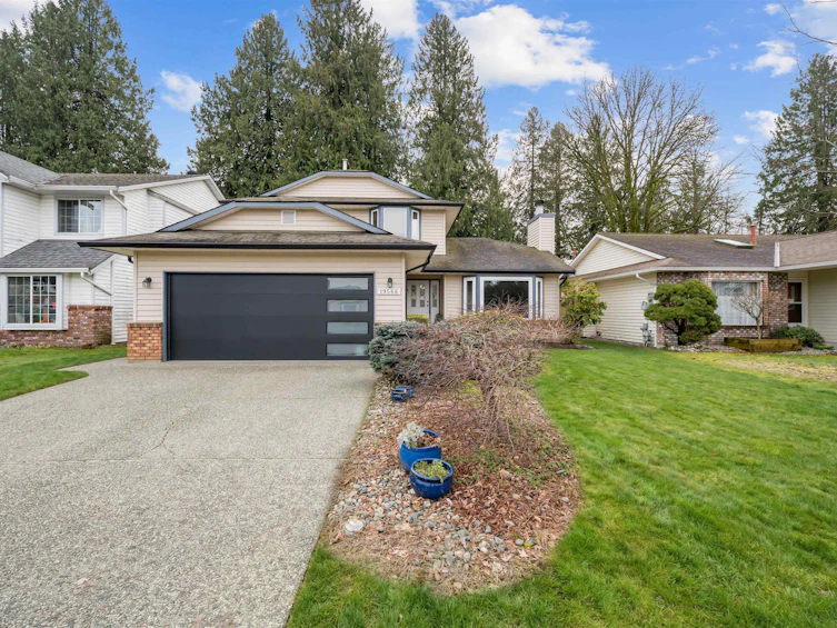 19566 Park Road, Pitt Meadows, BC, V3Y 1B1
