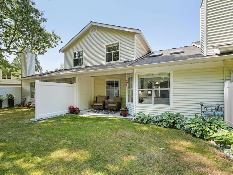 21-6537 138 Street, Surrey, BC, V3W 0C3 - 21