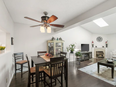 21-6537 138 Street - 5
