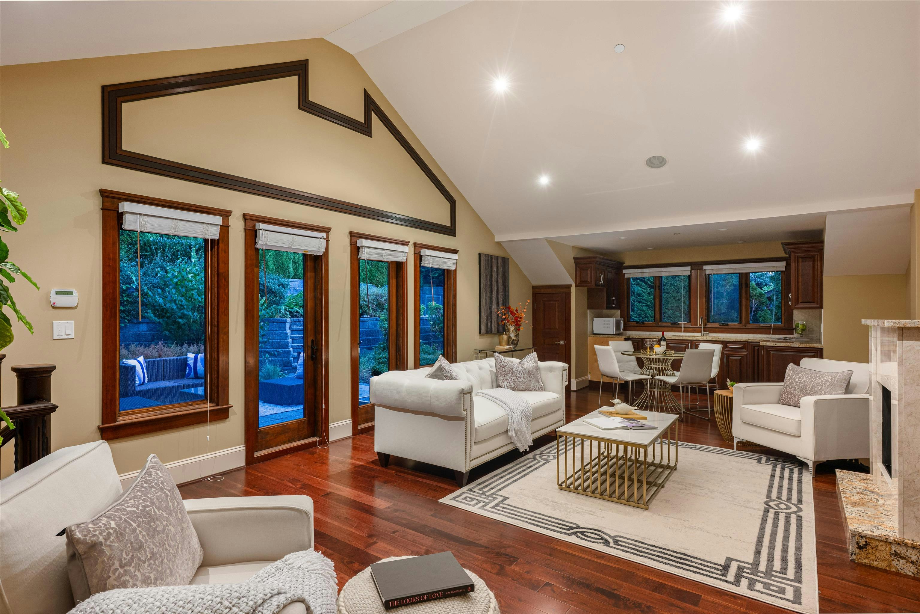 2673 Finch Hill, West Vancouver, BC, V7S 3H3 - 26
