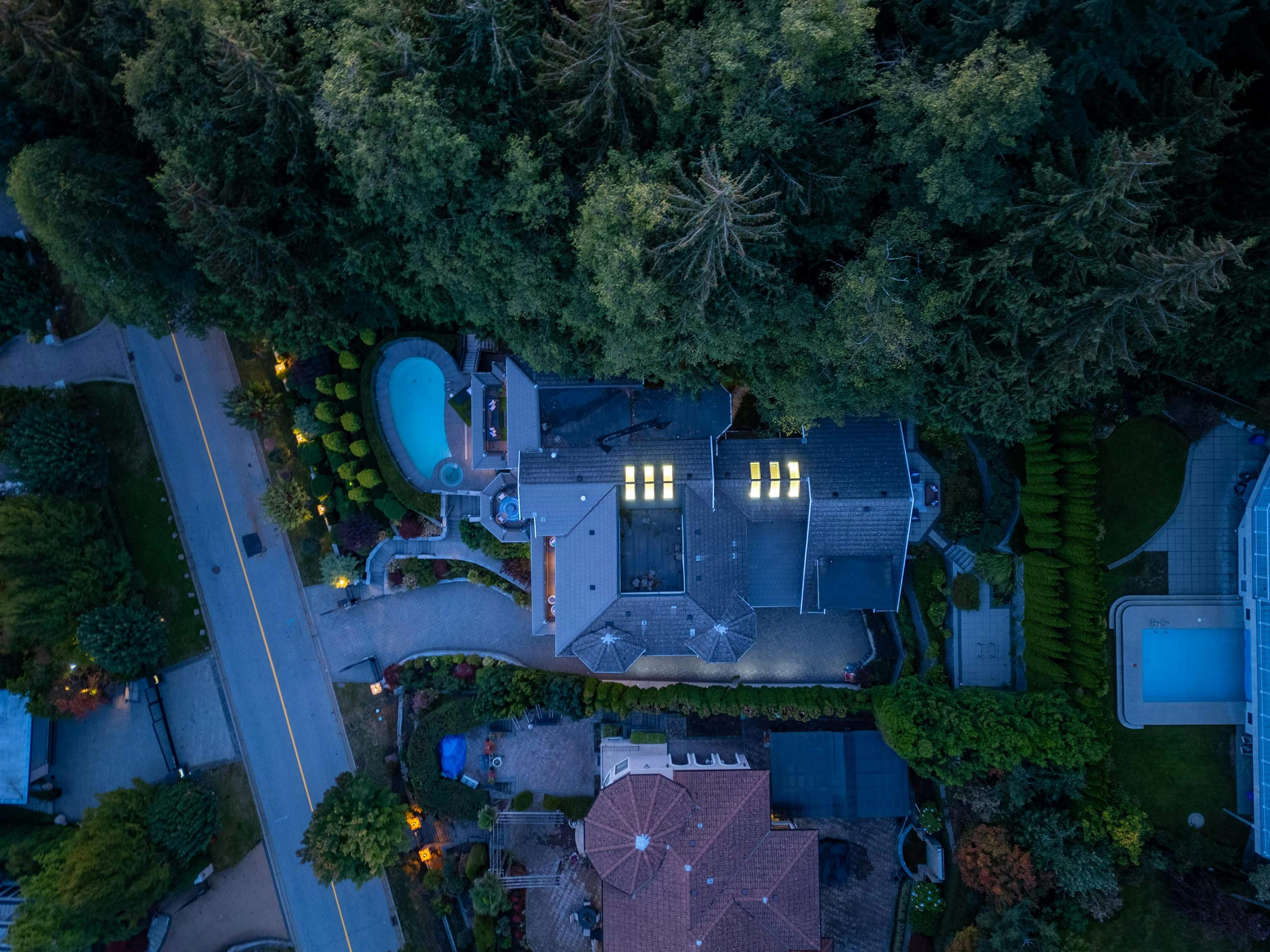 2673 Finch Hill, West Vancouver, BC, V7S 3H3 - 40
