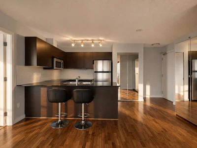 1202-4182 Dawson Street - 4