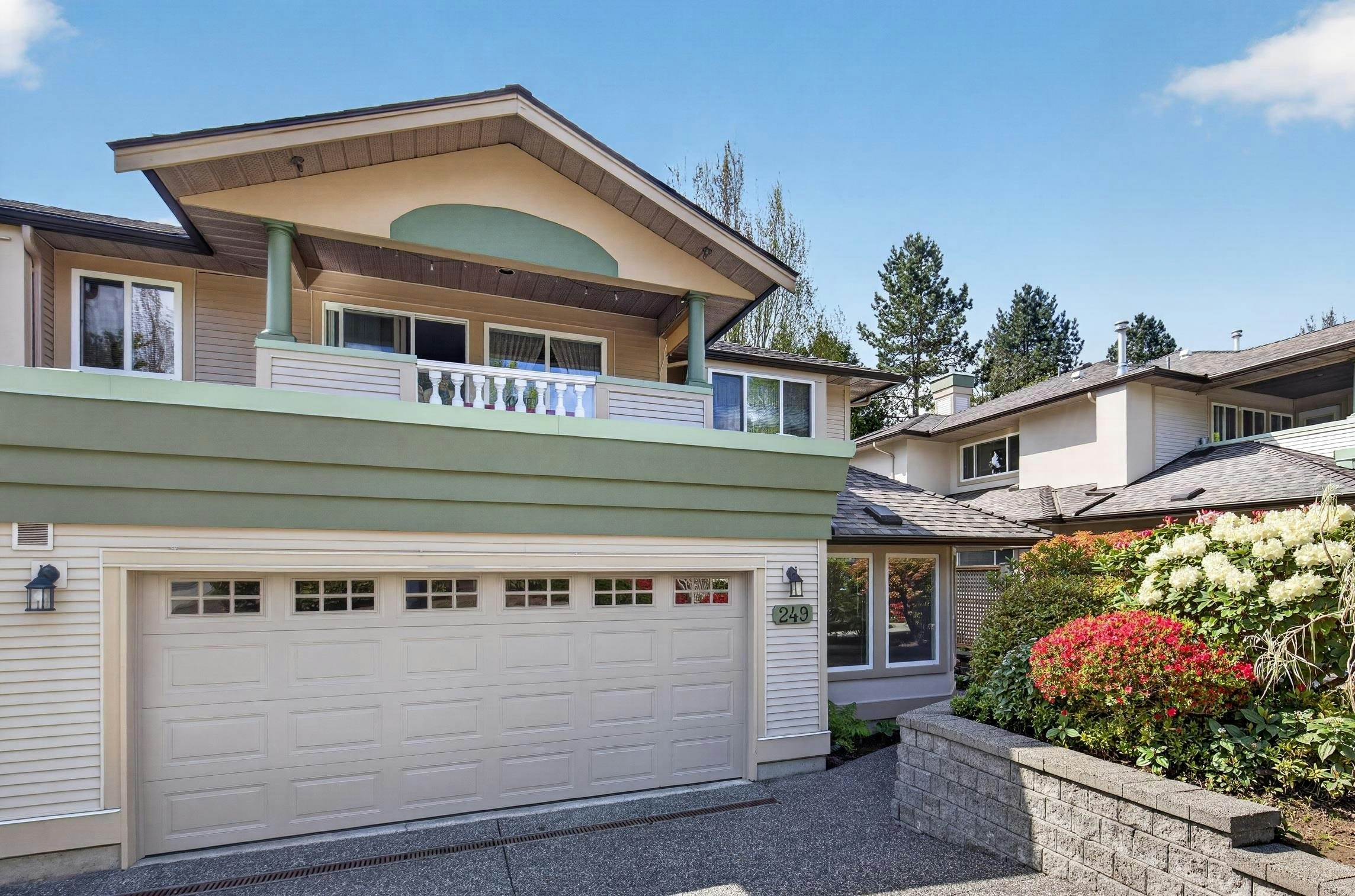 249-13888 70 Avenue, Surrey, BC, V3W 0R8