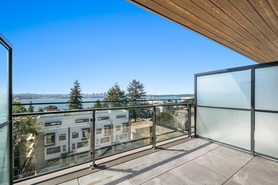 655-422 E 3rd Street, North Vancouver, BC, V7L 1G2 - 2