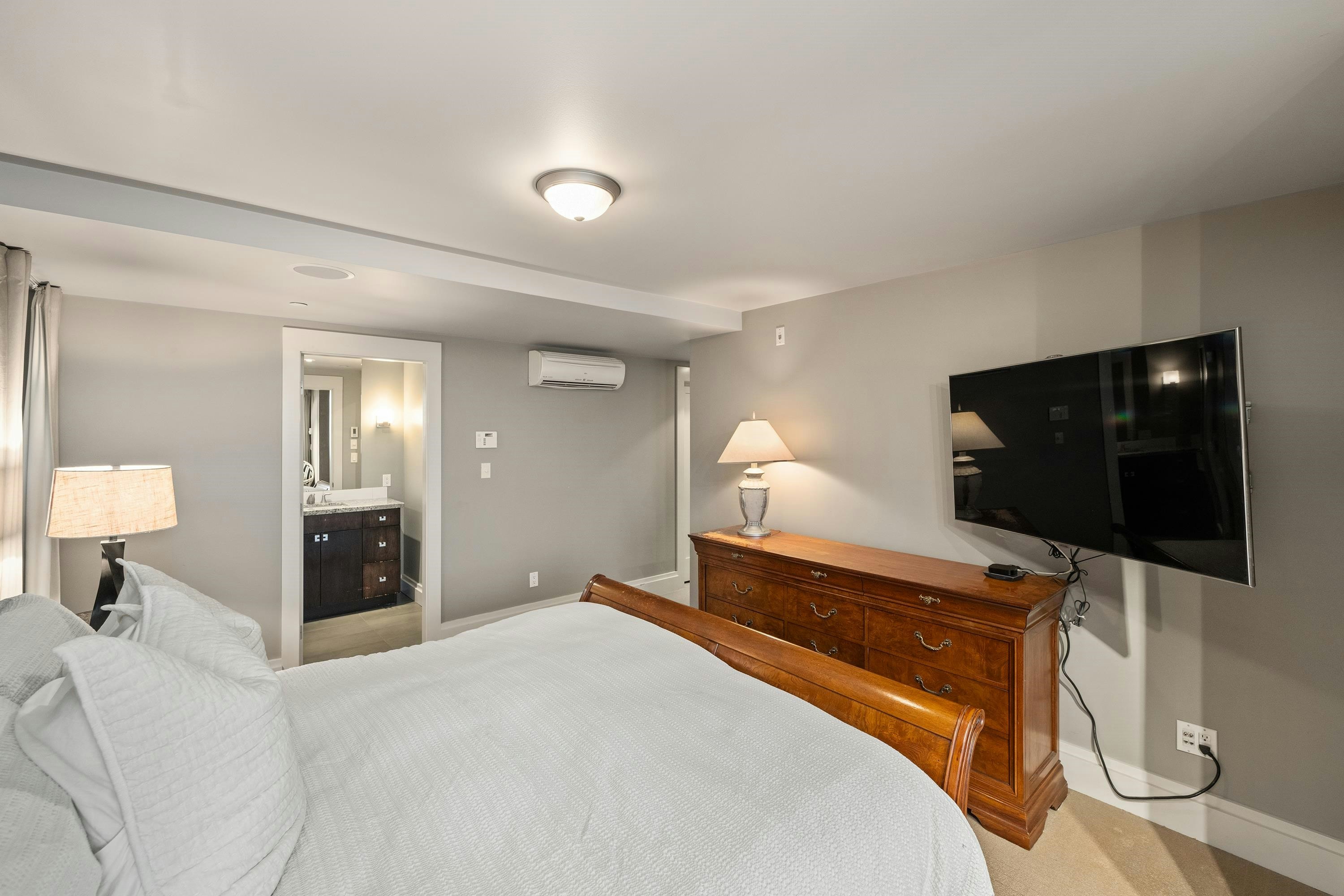 201-15097 Marine Drive, Surrey, BC, V4B 1C5 - 23