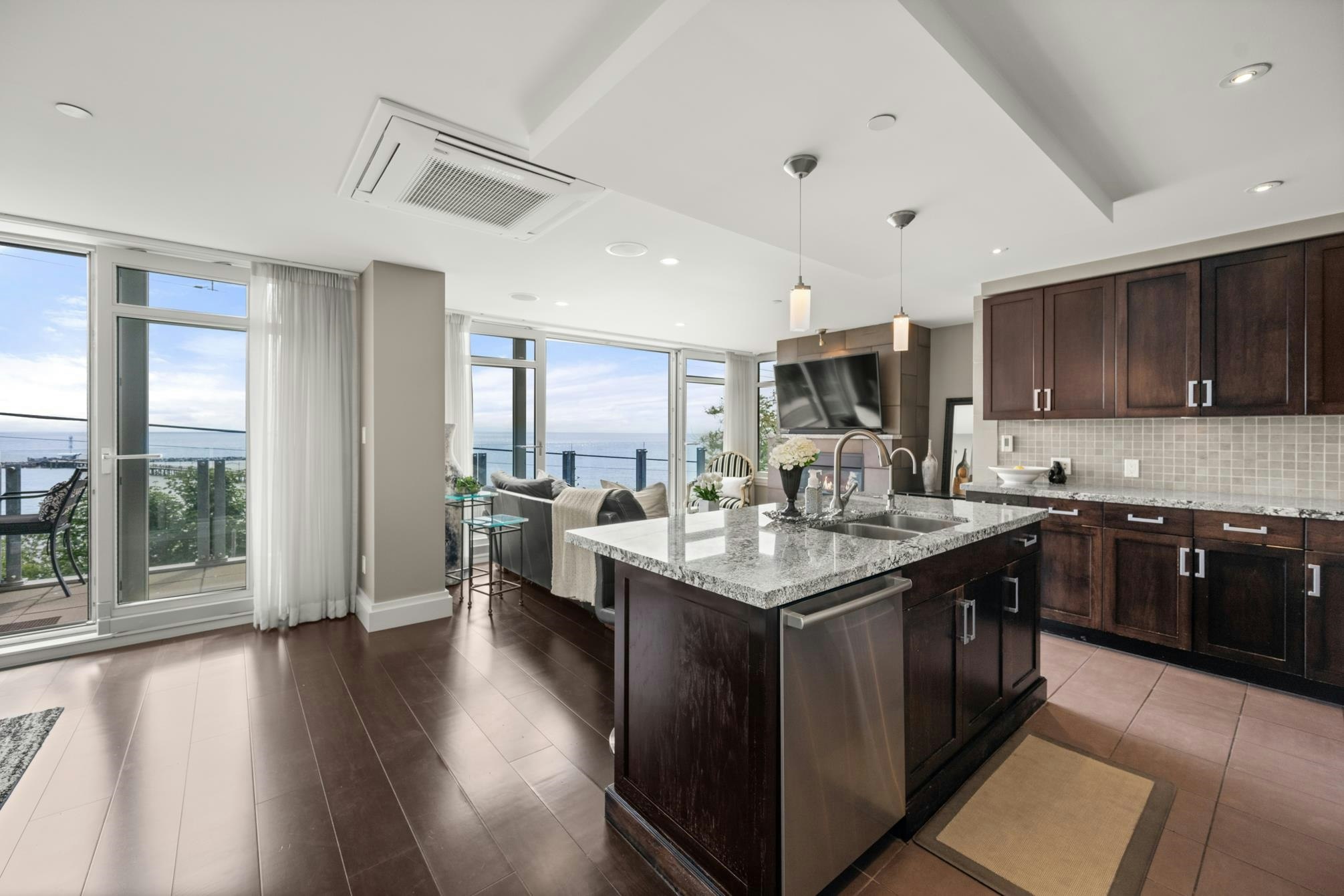 201-15097 Marine Drive, Surrey, BC, V4B 1C5 - 13