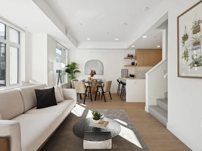 242-1014 W 47th Avenue - 2