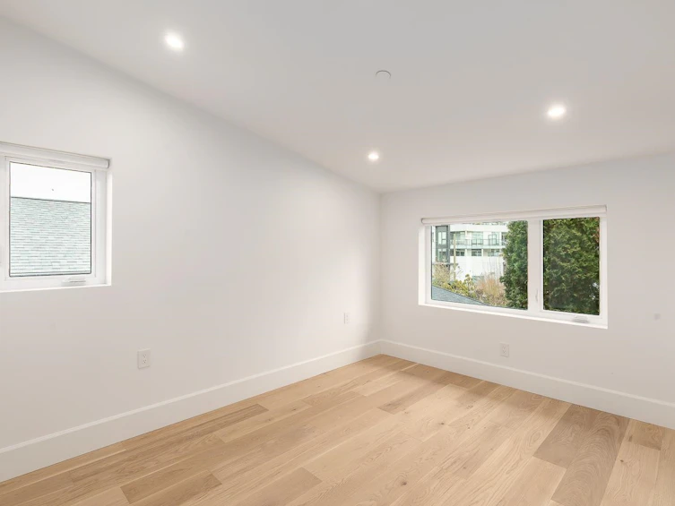851 E 19th Avenue, Vancouver, BC, V5V 1K6 - 14