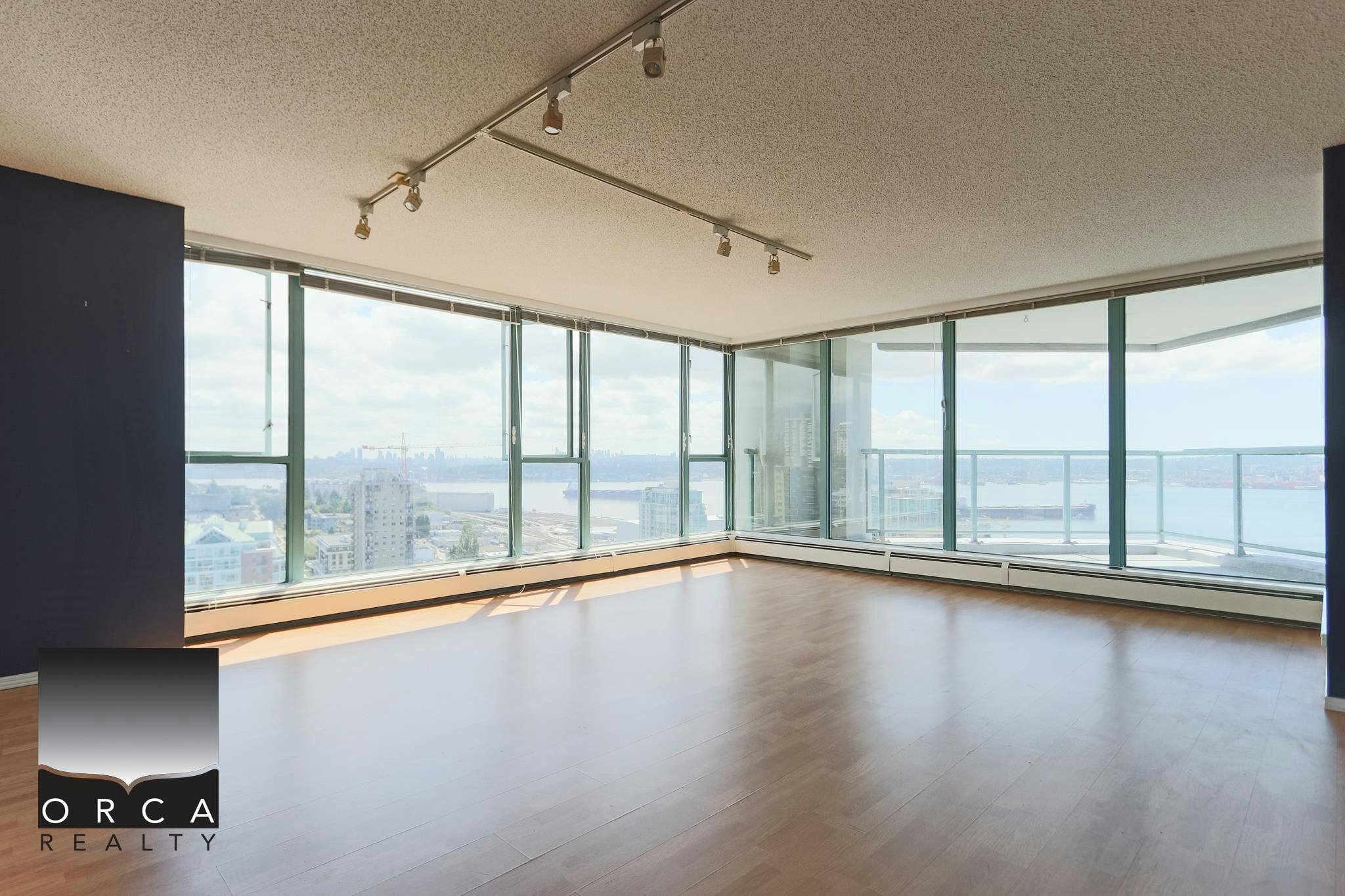 2401-120 2nd Street, North Vancouver, BC, V7M 1C3 - 3