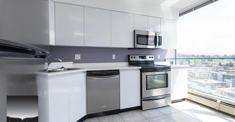 2401-120 2nd Street, North Vancouver, BC, V7M 1C3 - 10