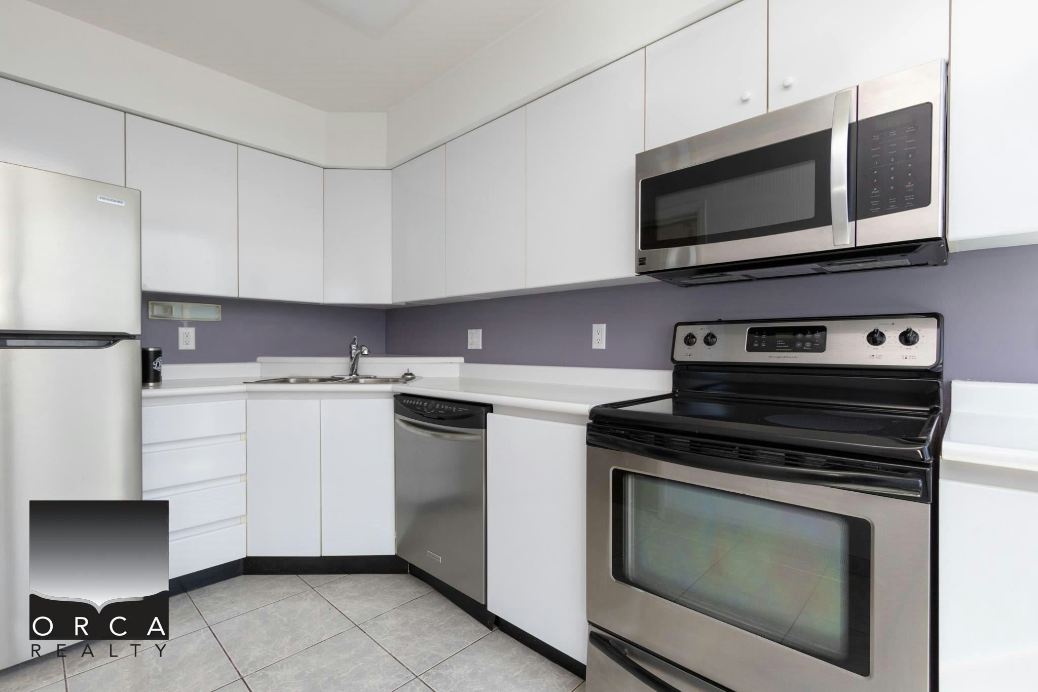 2401-120 2nd Street, North Vancouver, BC, V7M 1C3 - 11