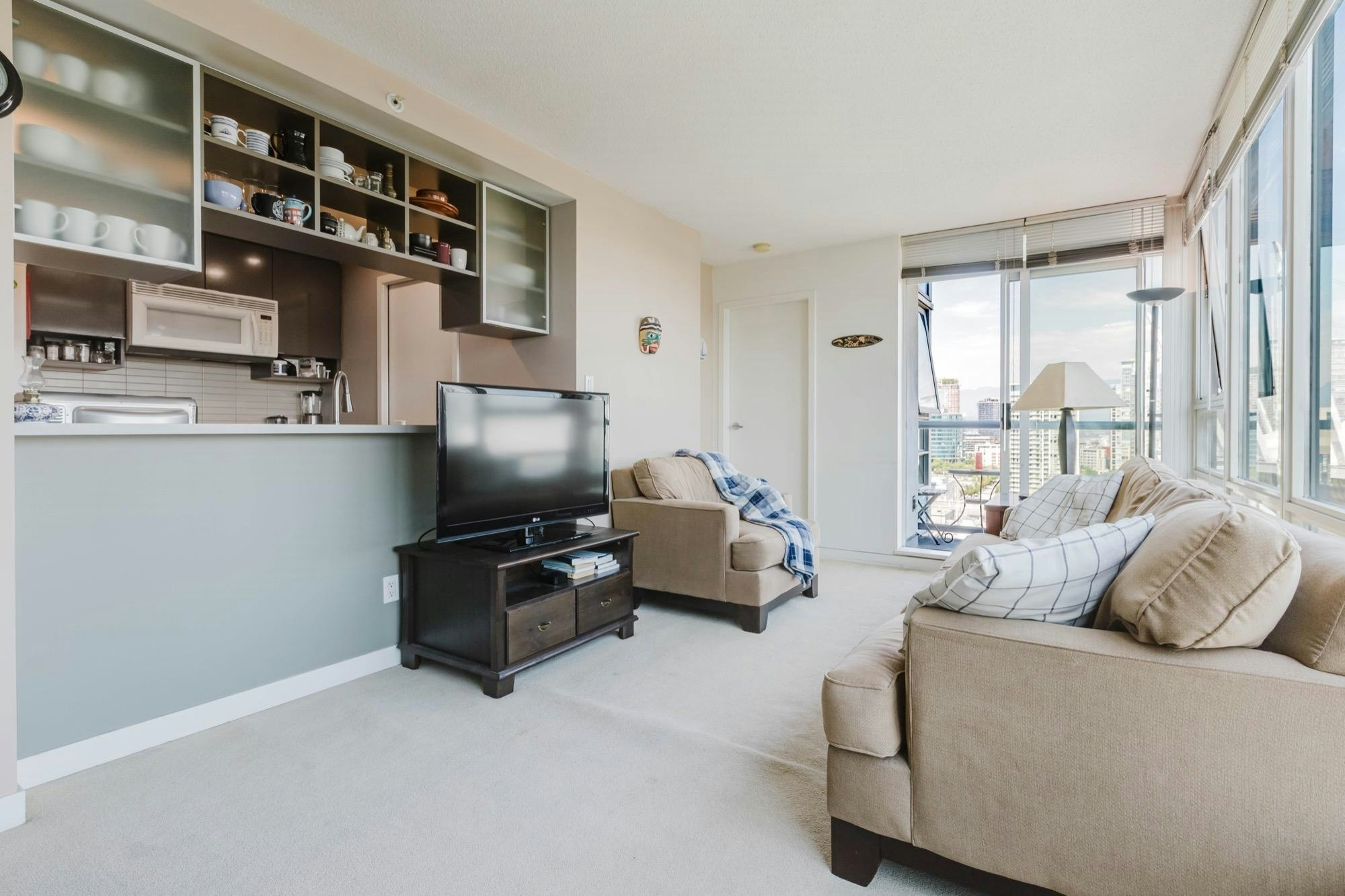 2305-928 Beatty Street, Vancouver, BC, V6Z 3G6 - 10