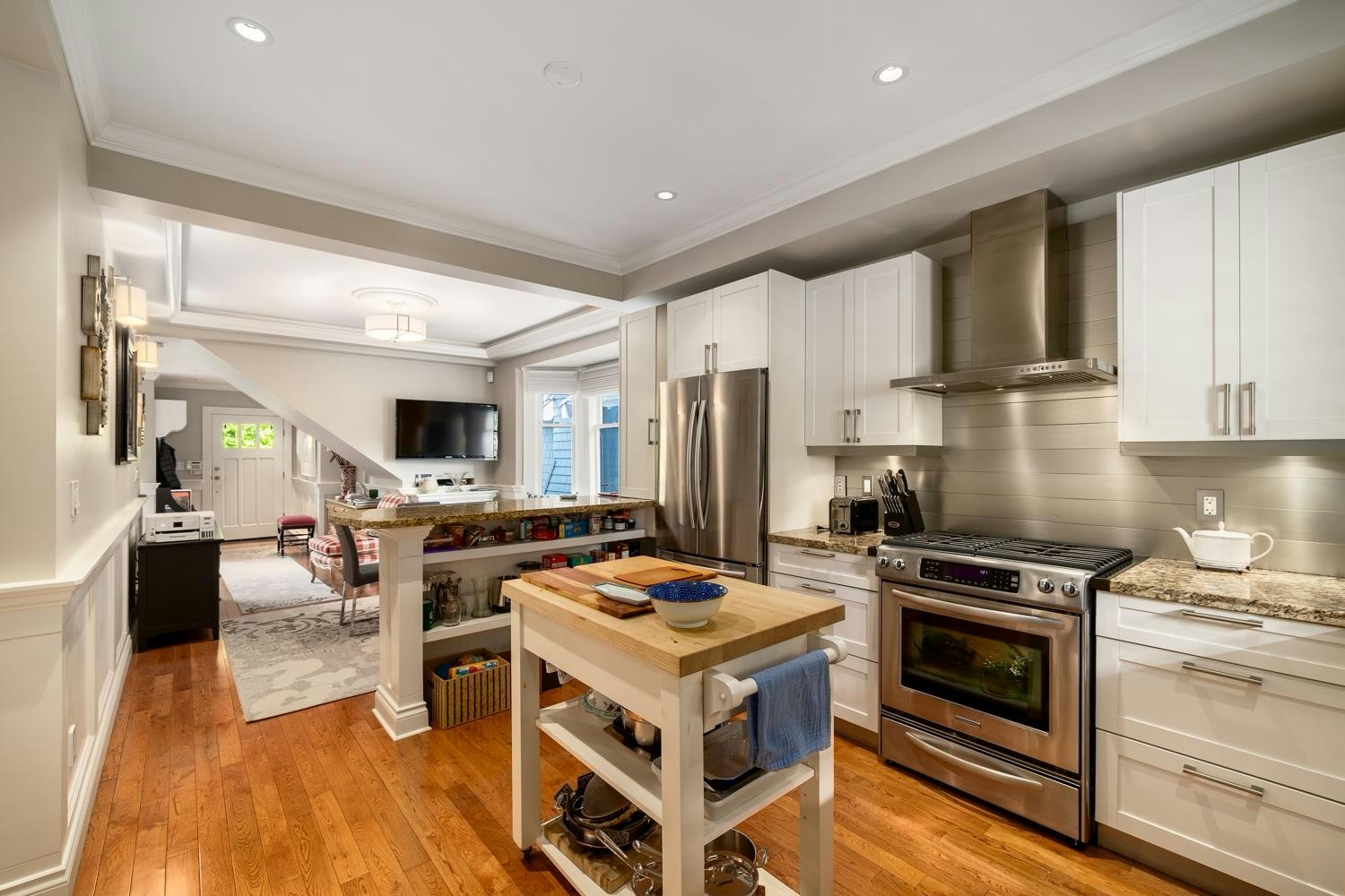 3244 W 1st Avenue, Vancouver, BC, V6K 1H5 - 7