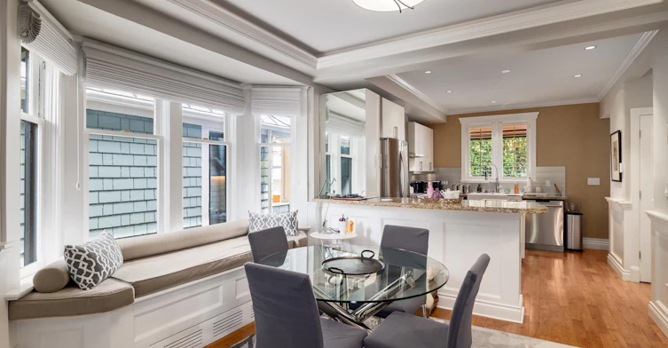 3244 W 1st Avenue, Vancouver, BC, V6K 1H5 - 10