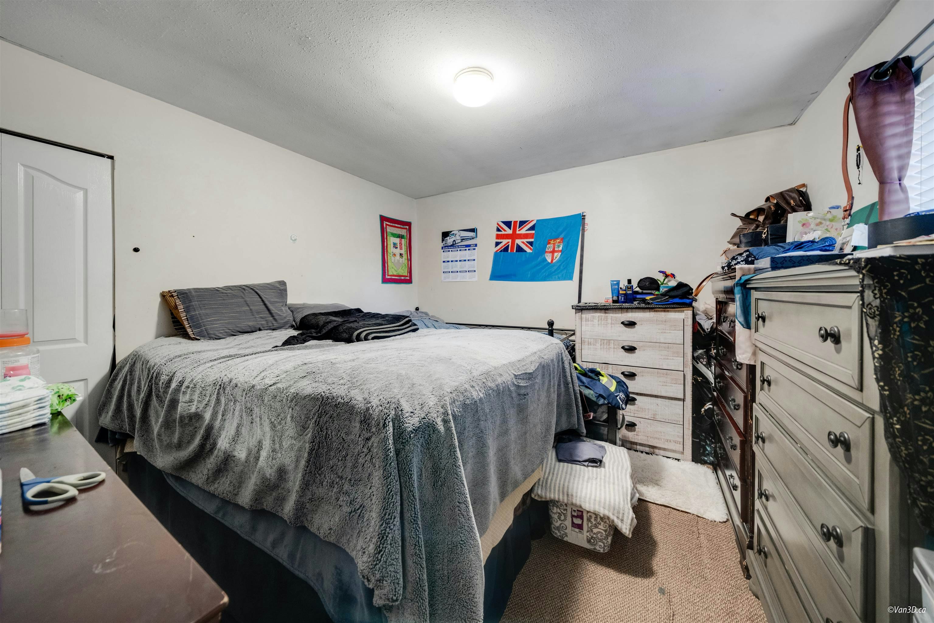 8863 King George Boulevard, Surrey, BC, V3V 5V6 - 11